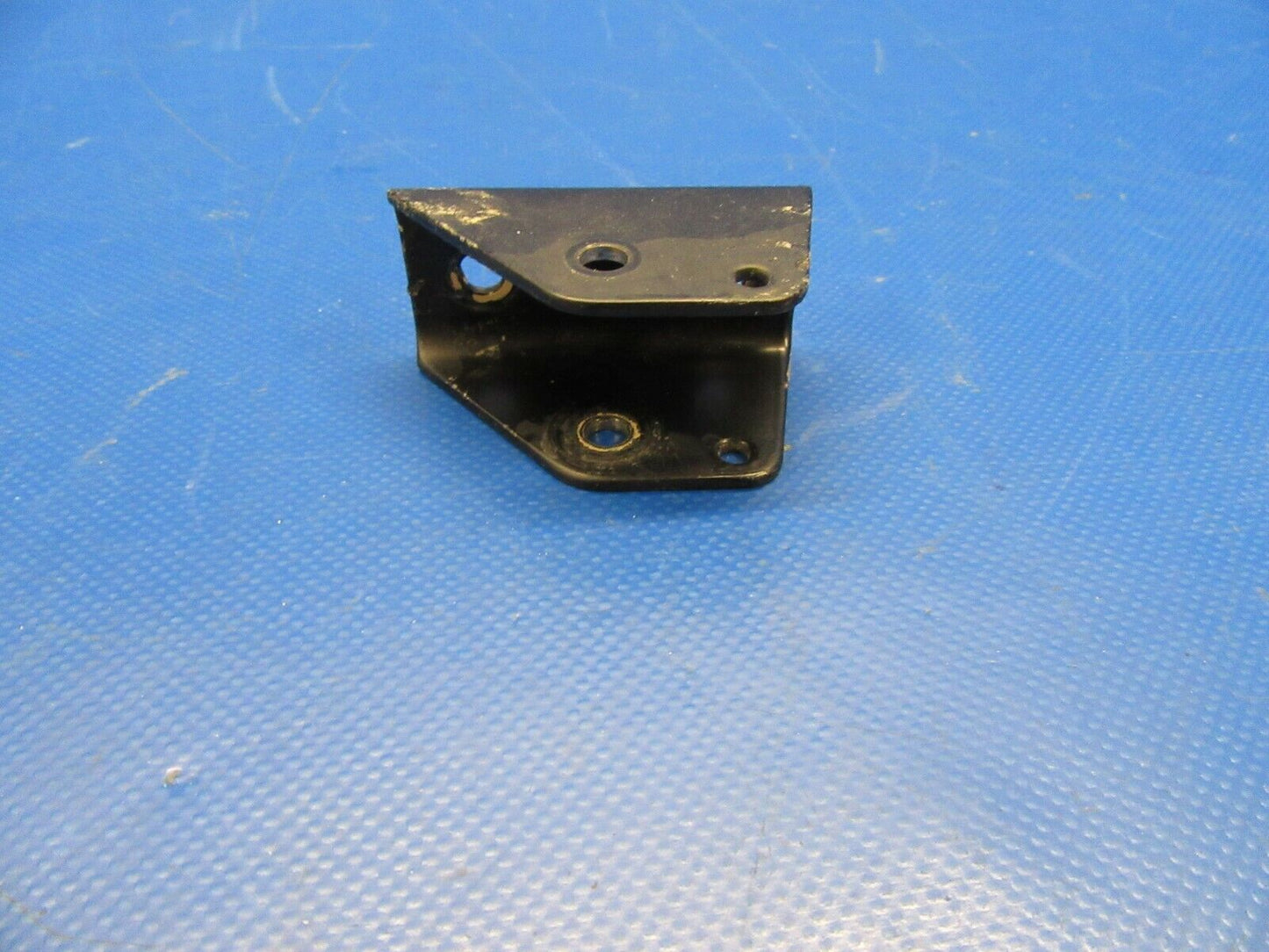Diamond DA40-180 Bracket Flap Bellcrank P/N DS-PEX2 (0319-182)