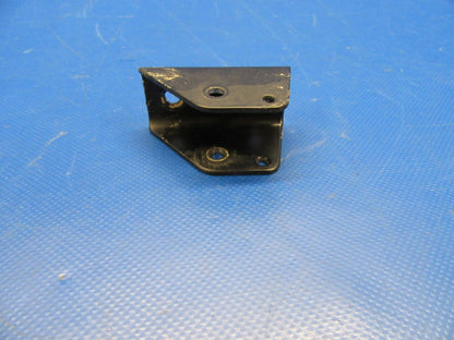 Diamond DA40-180 Bracket Flap Bellcrank P/N DS-PEX2 (0319-182)