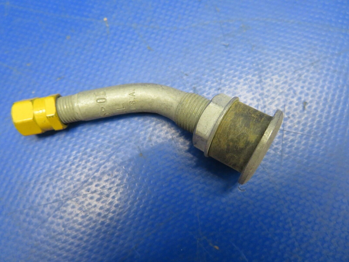 Pressure Valve Stem P/N 95-6526 New Old Stock (0720-614)