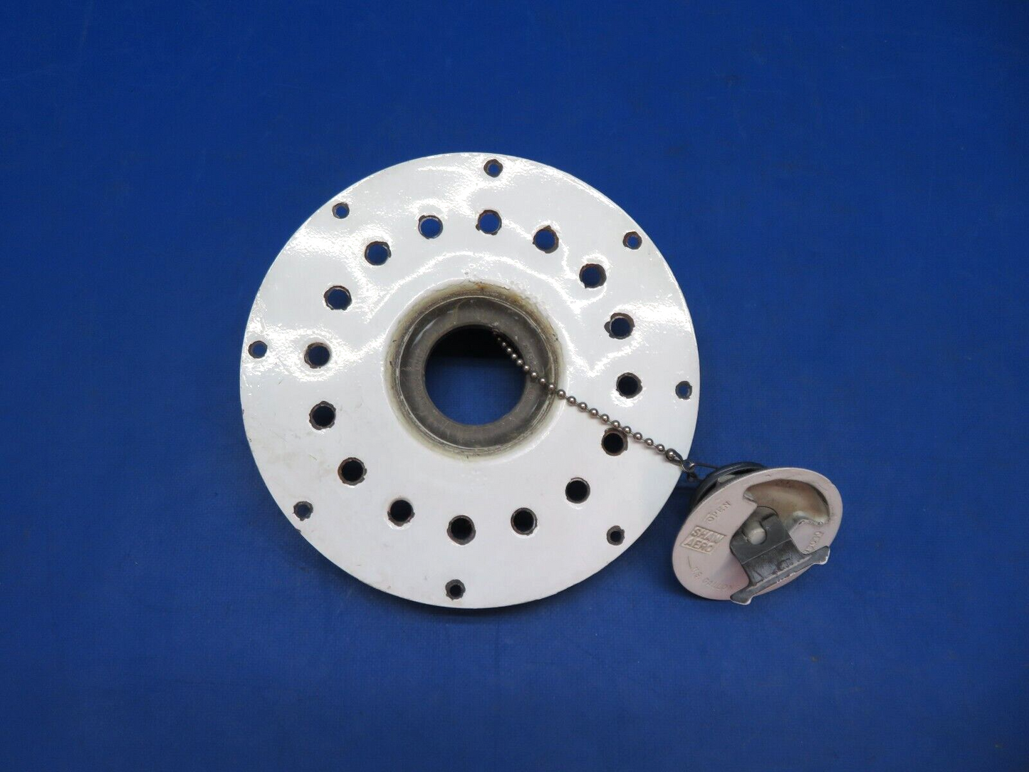 Cessna 310 / 310Q Shaw Aero Fuel Cap & Adapter Assy P/N 0721303-8 (0823-785)