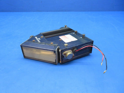 Cessna 310 / 310Q Grimes Navigational Strobe Light 28v P/N 30-0515-1 (0923-392)