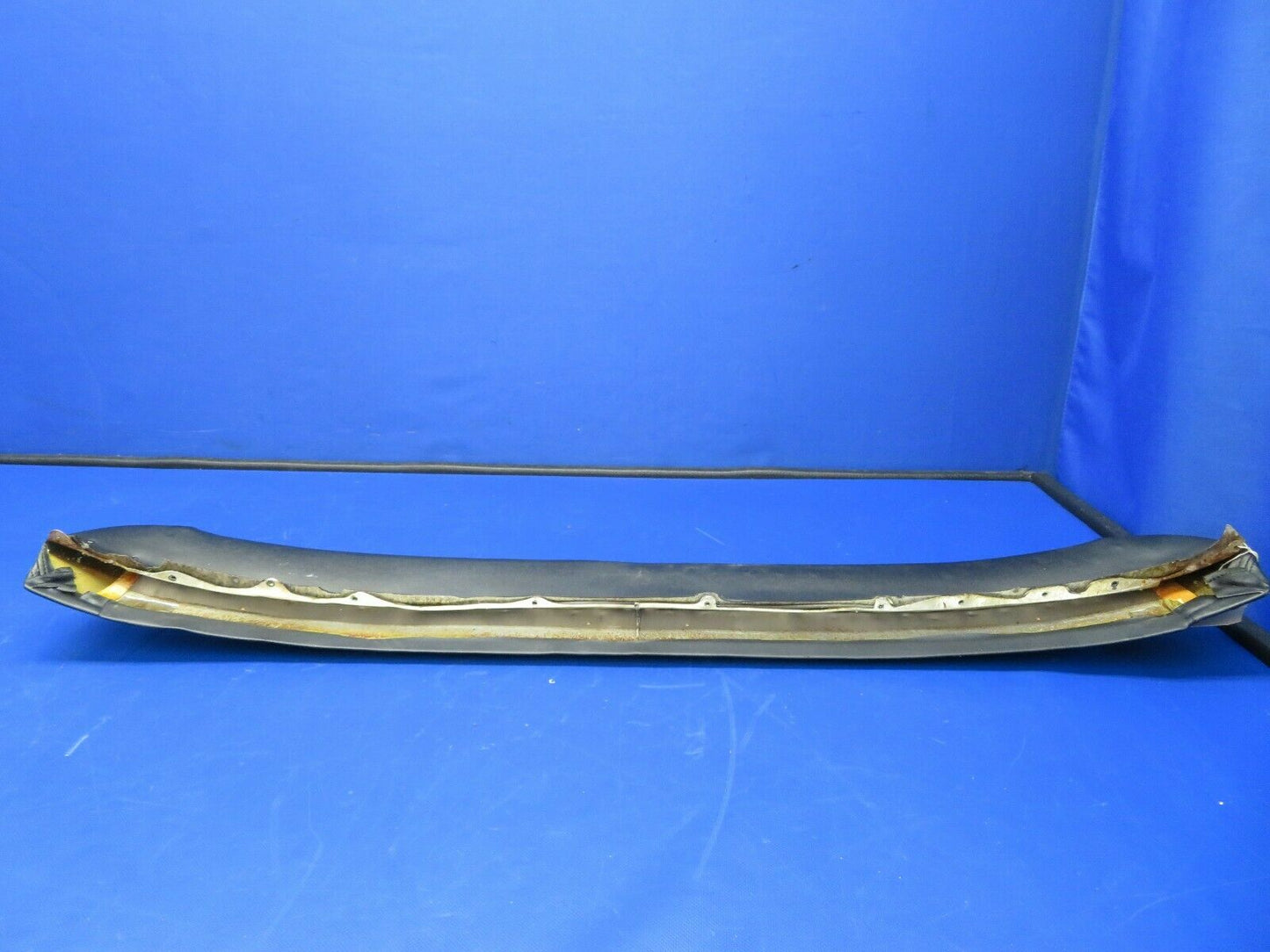 Piper PA-32RT-300 Lance Glareshield P/N 78109-04, 78109-004 (0521-749)