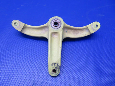 Beech 58 Baron Bellcrank Rudder Control RH P/N 35-524138-2 (0521-64)