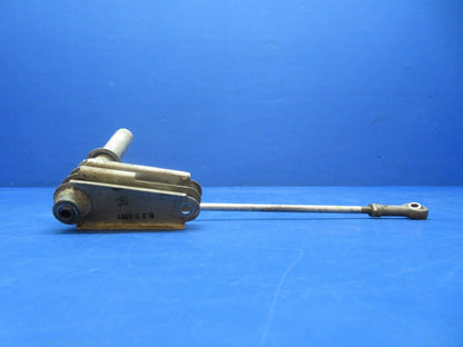 Early Cessna 310 / 310B OTBD Bellcrank LH INBD Flap P/N 0862100-13 (1223-141)