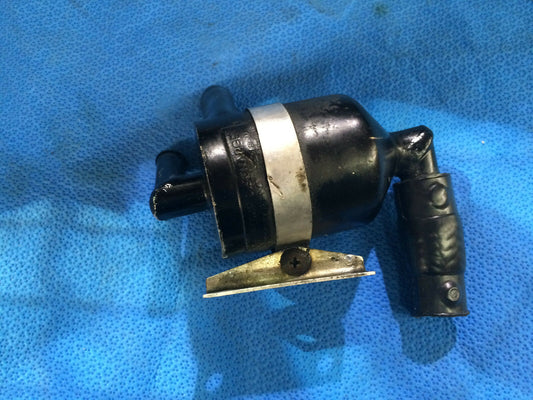 Early Cessna 310 Oil Separator with Bracket P/N 113A-7 & 10 (0316-68)