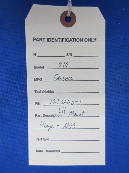 Cessna 210 LH Mount Hinge P/N 1213263-1 NOS (1123-898)