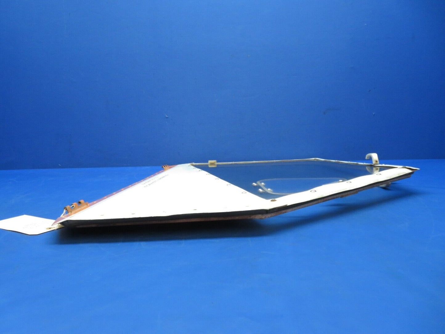 Cessna 188B AGpickup RH Cabin Door w/ Vent Window P/N 1610004-32 (0723-548)