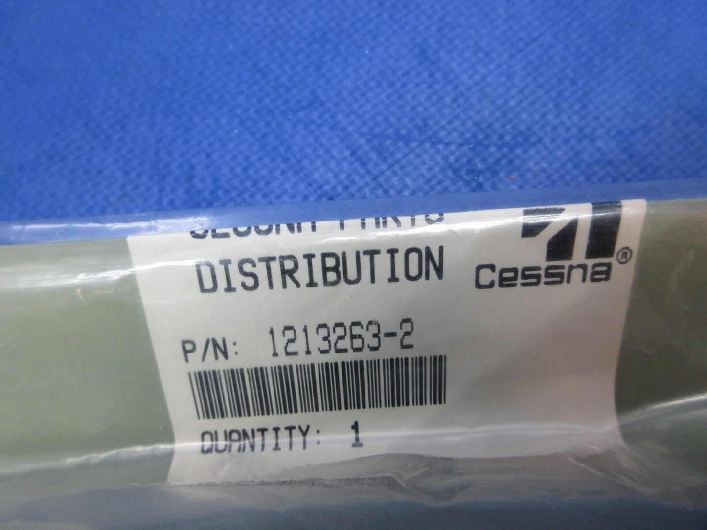 Cessna 210 RH Mount Hinge P/N 1213263-1 NOS (1123-899)