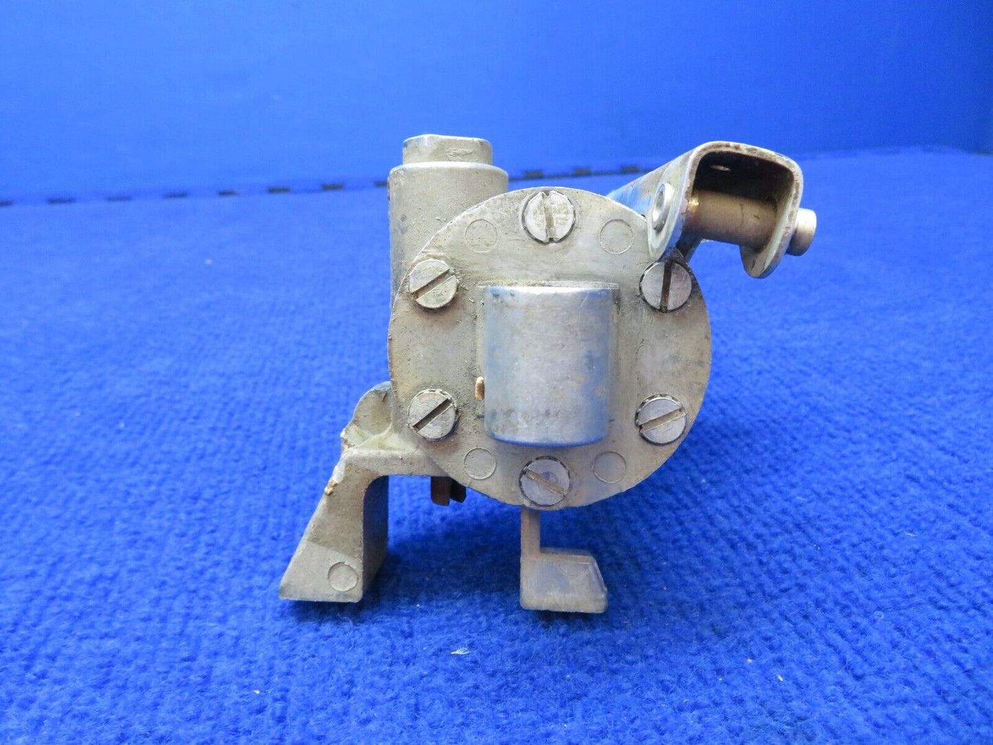 Cessna 210 Flap Actuator No Motor (0822-564)