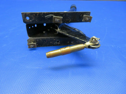 Piper PA-32R-300 Flap Control Lever Assy P/N 62706-07 (0121-309)