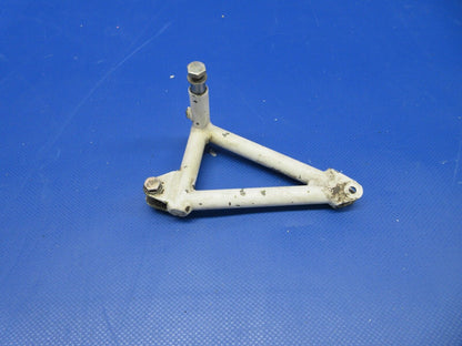 Mooney M20 / M20F LH Gear Retracting Bellcrank Assy P/N 560202-001 (0224-723)