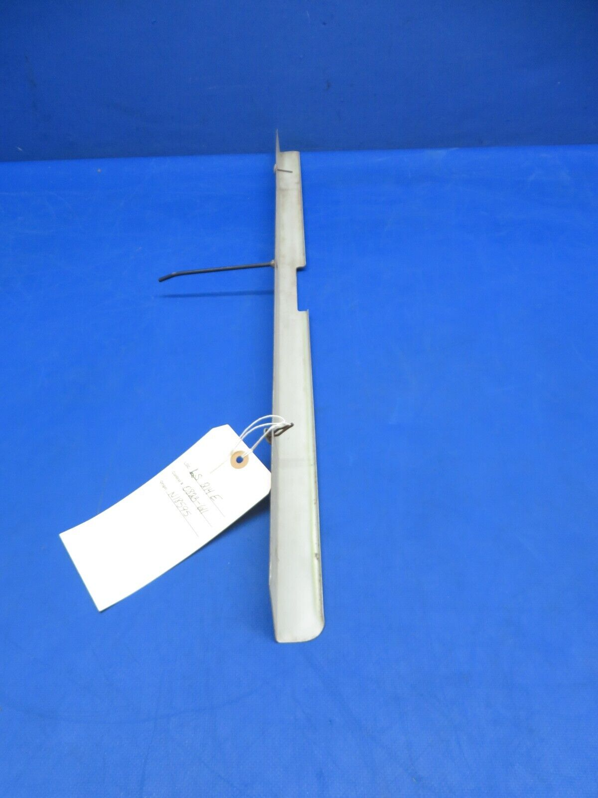 Cessna 150 / 150L Headliner Retainer P/N 0414018-4 (0823-611)