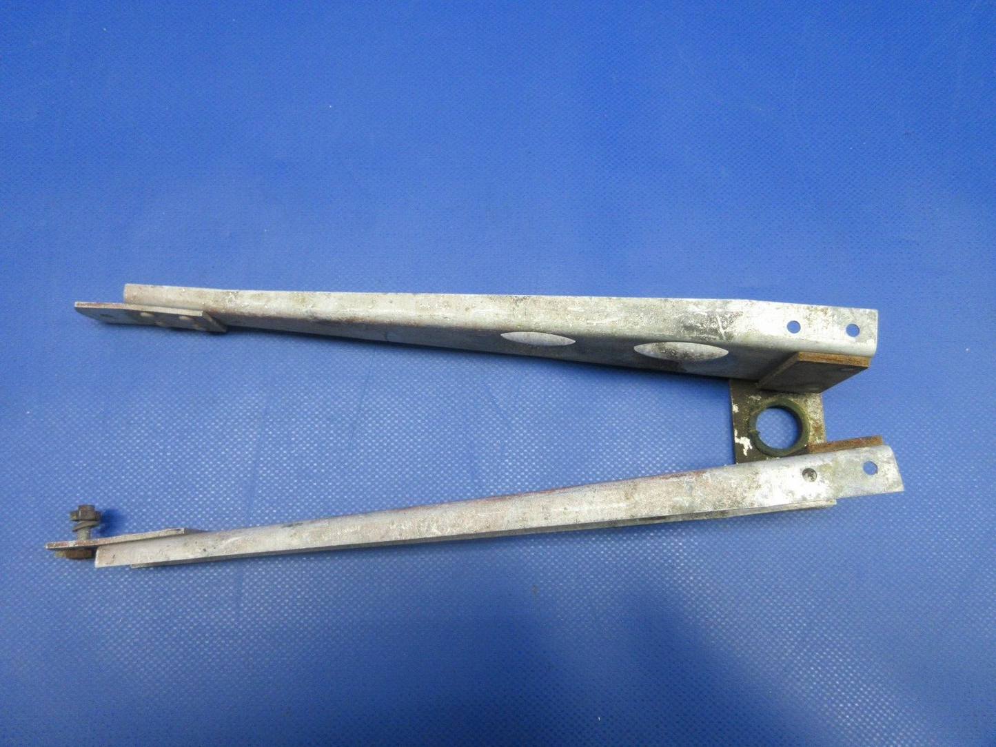 Piper Cherokee Stabilator Trim Rib P/N 65244-00 (0324-1103)