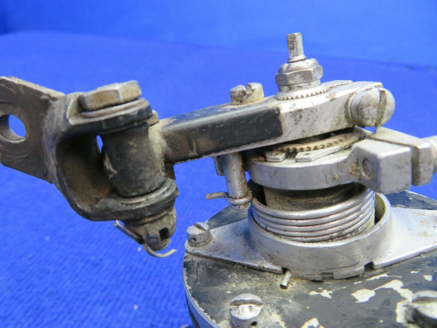 Woodward Propeller Governor P/N 210080, 210022 CORE (0222-731)