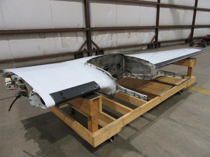 1981 Piper Aerostar PA-260-602P LH Wing P/N 20000-509 CORE (1122-100)