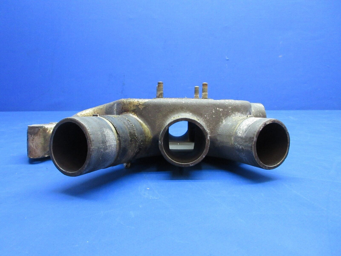 Continental E-Series Manifold Intake & Oil Drain Casting # 534204 (0723-282)