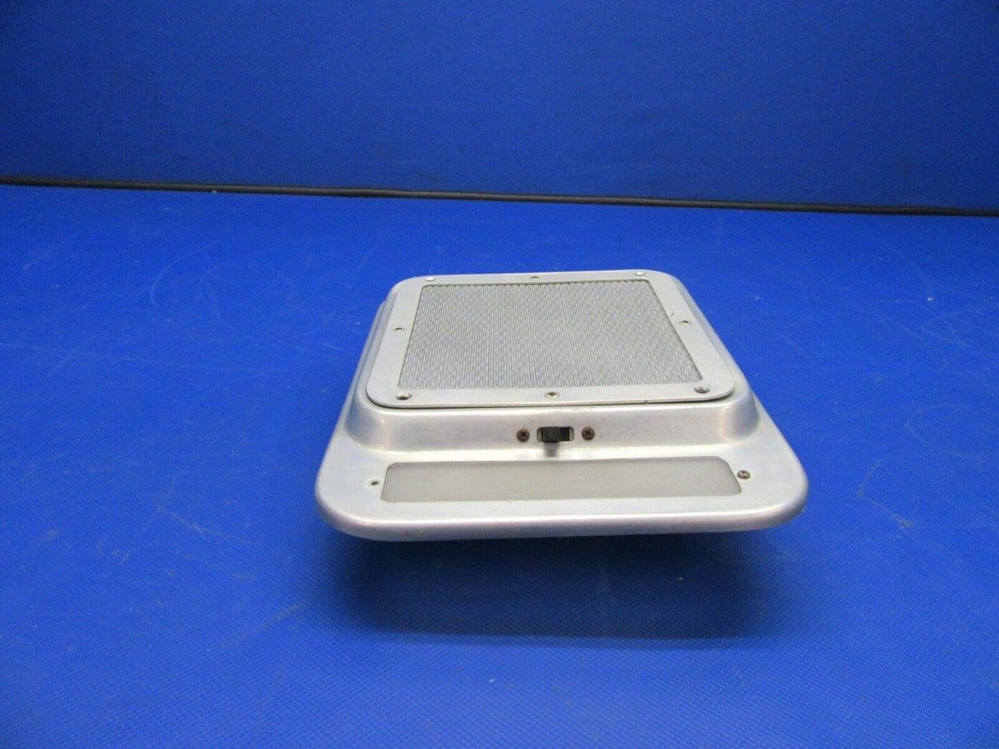 1955 Beech F35 Overhead Dome Light & Radio Speaker P/N 35-344140-602 (1021-398)