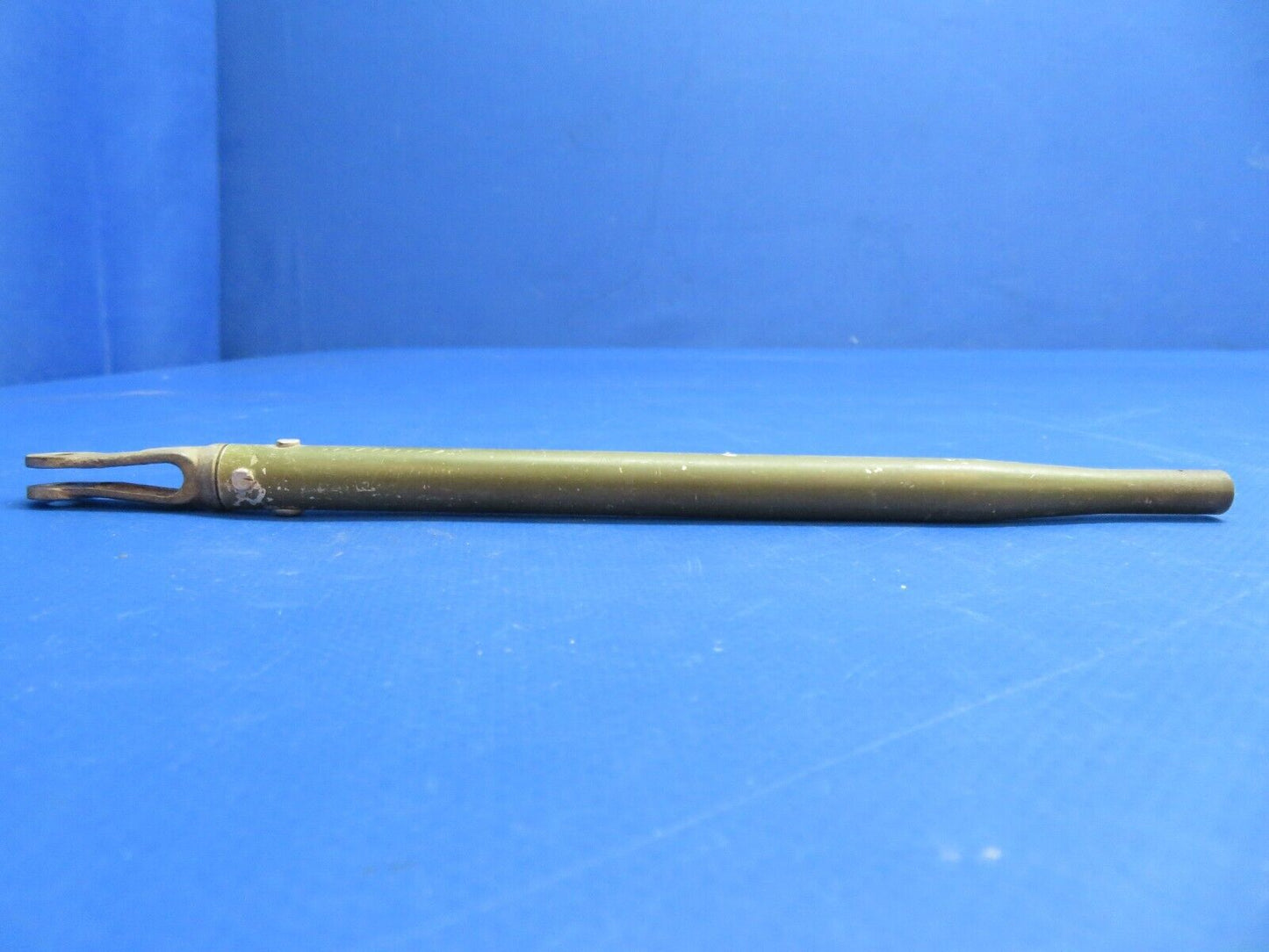 Cessna 310 Link Assy Nose Gear Door P/N 0813300-53 (1122-524)