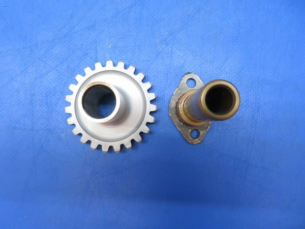 Continental E-225-8 Drive Idler Gear & Shaft P/N 352014, 35999 (0823-405)