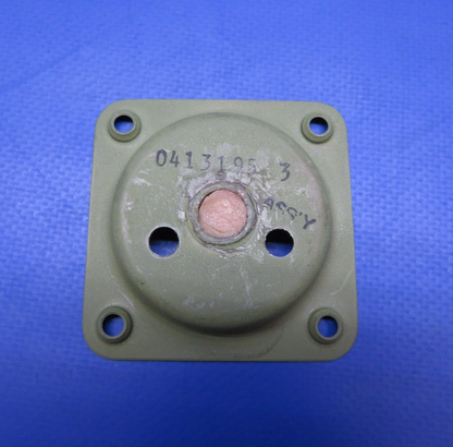 Cessna 170, 172 Door Handle Bearing Plate Assy P/N 0413195-3 NOS (0423-393)