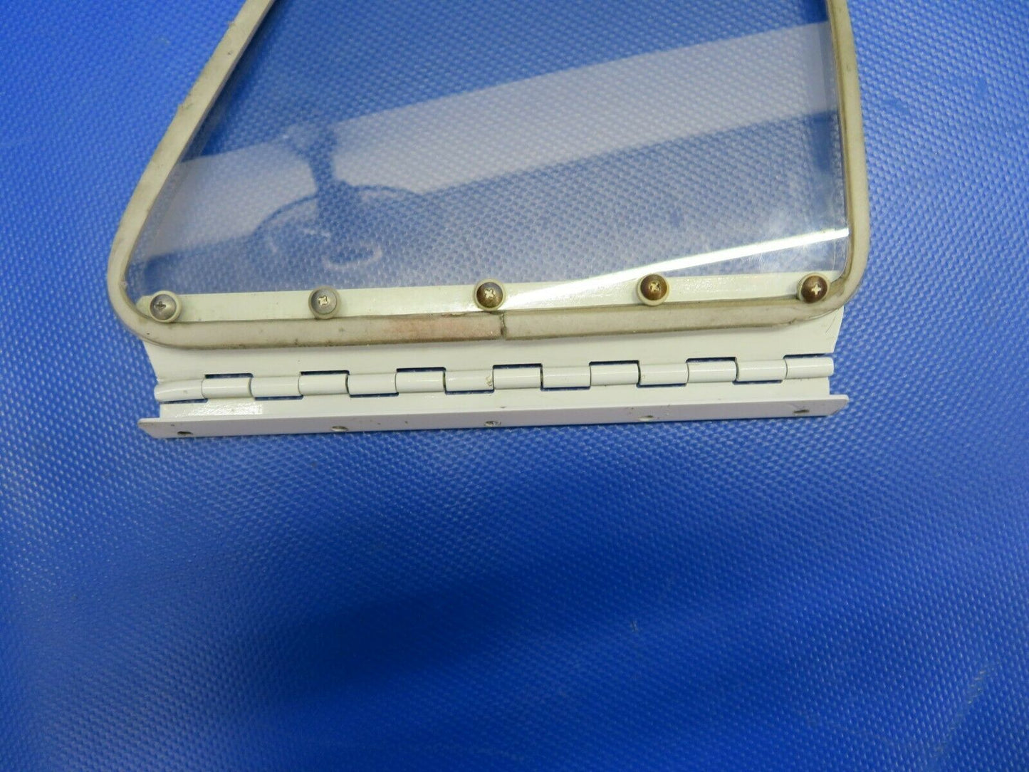 Piper PA-32R-300 Lance Storm Window Grey Tint P/N 65896-02 (0121-152)