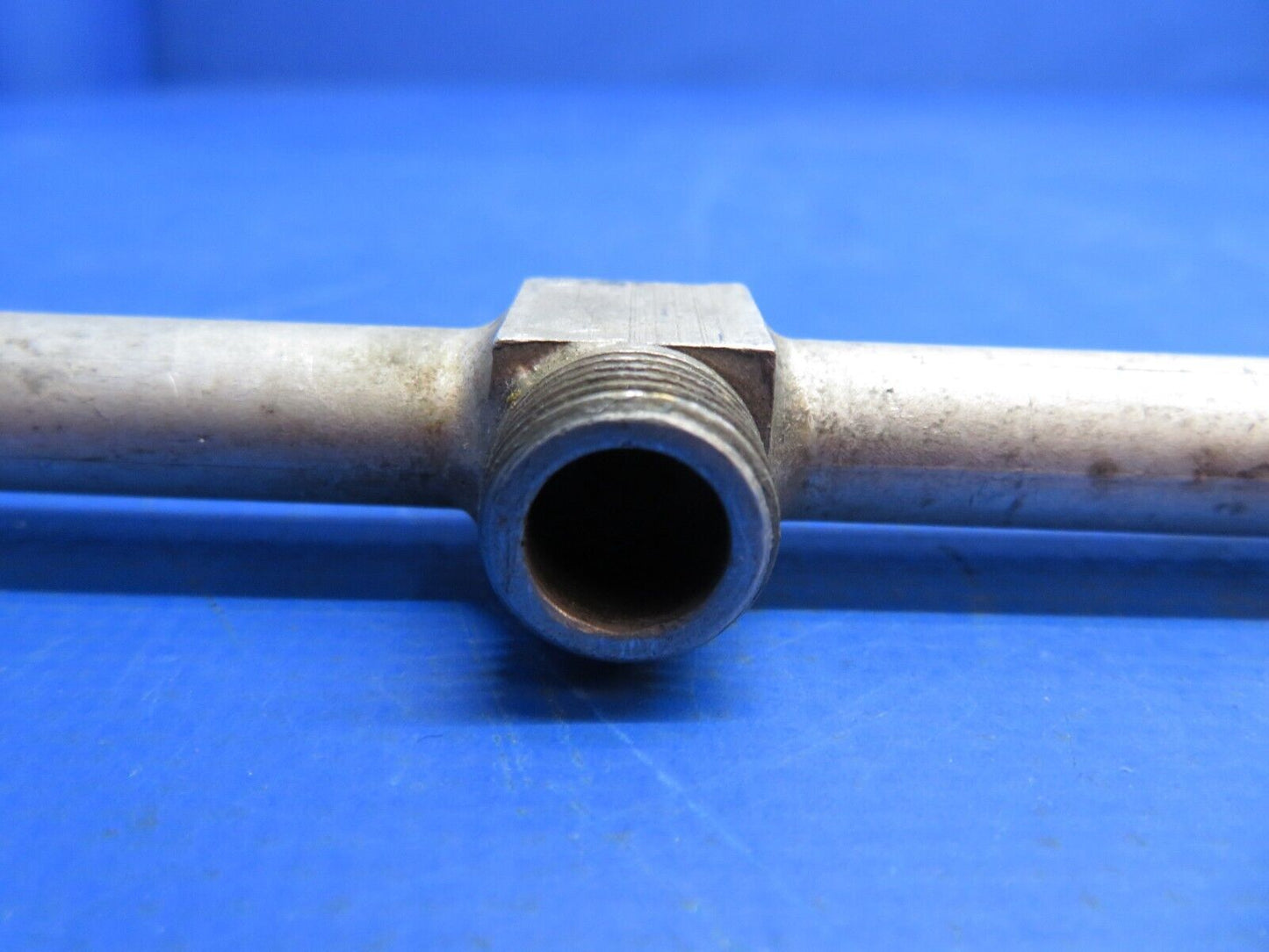 Piper PA-34-200T Seneca II Air Manifold Tube/Turbo Charger P/N 633485 (0323-565)