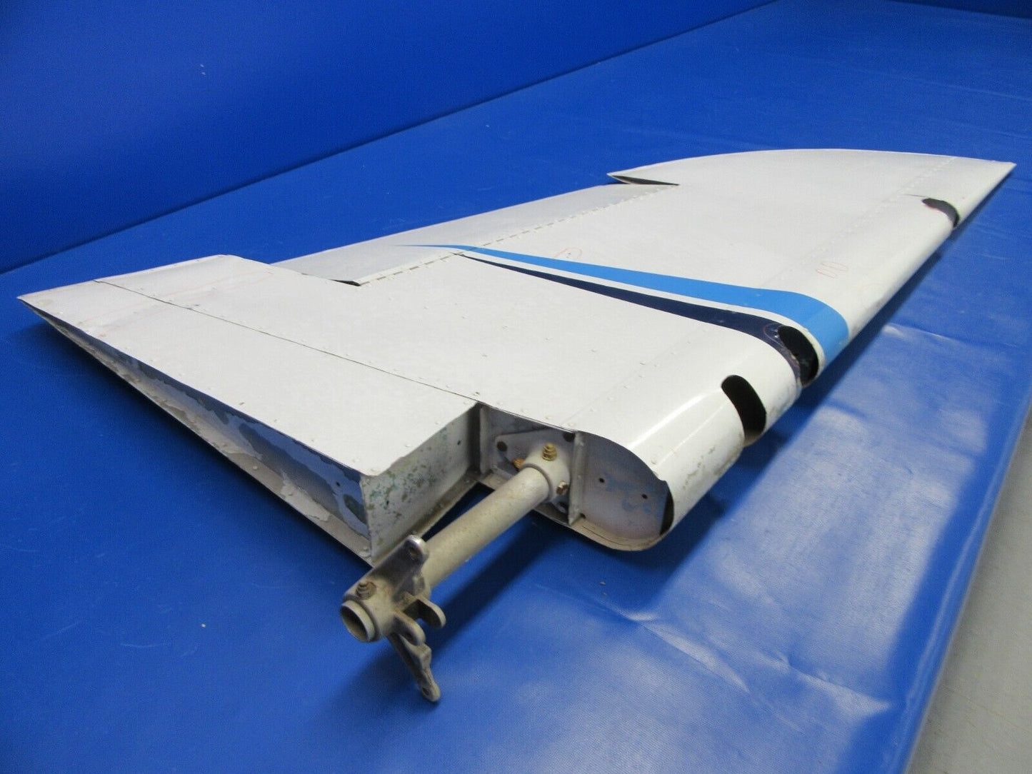 Piper PA-23-150 / 160 Rudder Assy w/ Tab P/N 17068-37 (0723-12)