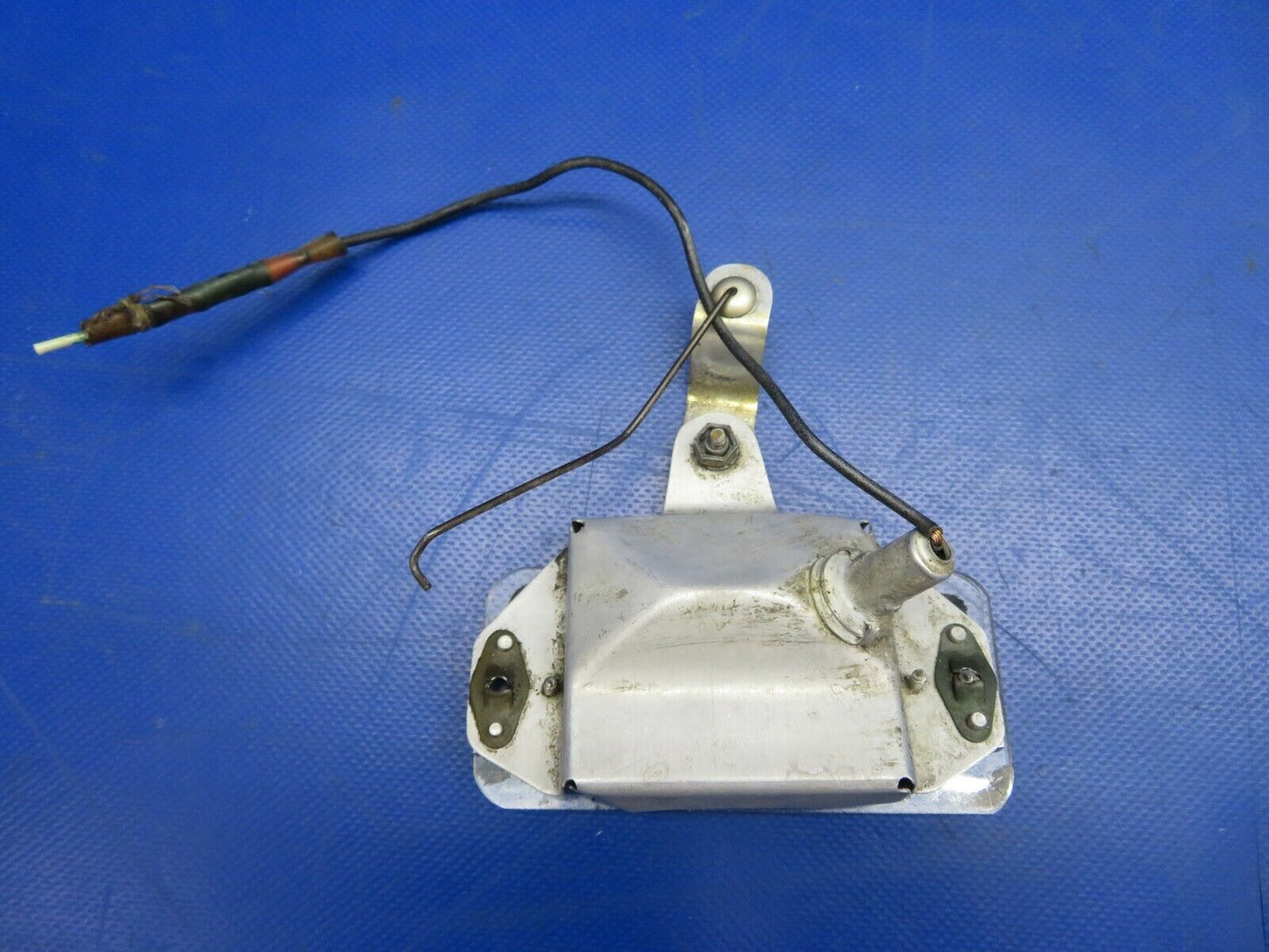 Beech Baron 95-B55 Landing Gear Position Indicator P/N 95-324006-601 (0620-583)