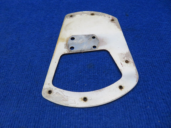 Cessna 150F Wheel Pant Fairing Support Plate Assy LH P/N 0441187-1 (0822-319)