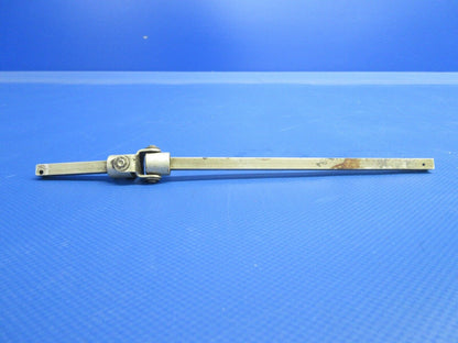 Cessna 172 Fuel Selector valve Shaft Assy P/N 0511157-14 (0224-1117)