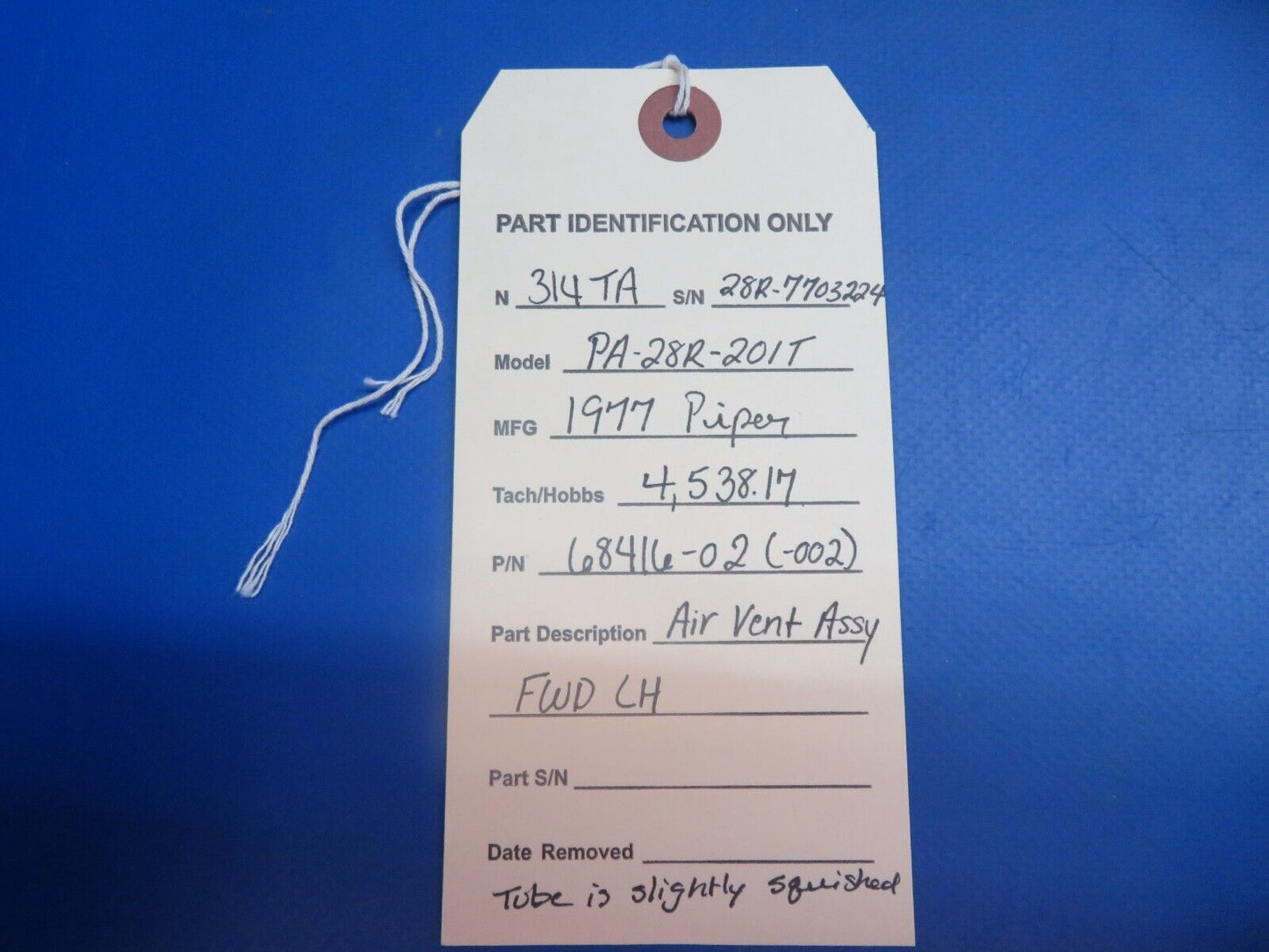 Piper PA-28R-201T Air Vent Assy FWD LH P/N 68416-02, 68416-002 (1122-687)