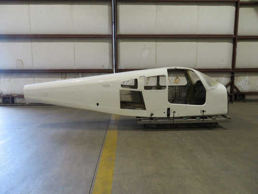Damaged 1976 PA-28R-200 Arrow Fuselage S/N 28R-7635003 (0822-106)