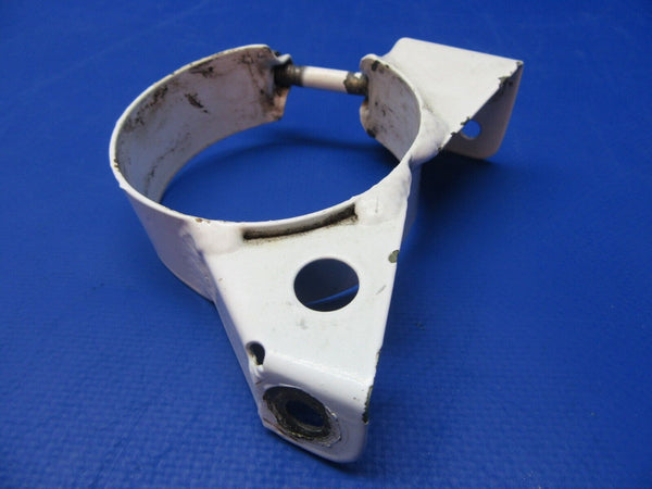 Beech 95-B55 Baron LH Landing Gear Door Attaching Clamp P/N 35-815004 (0823-36)