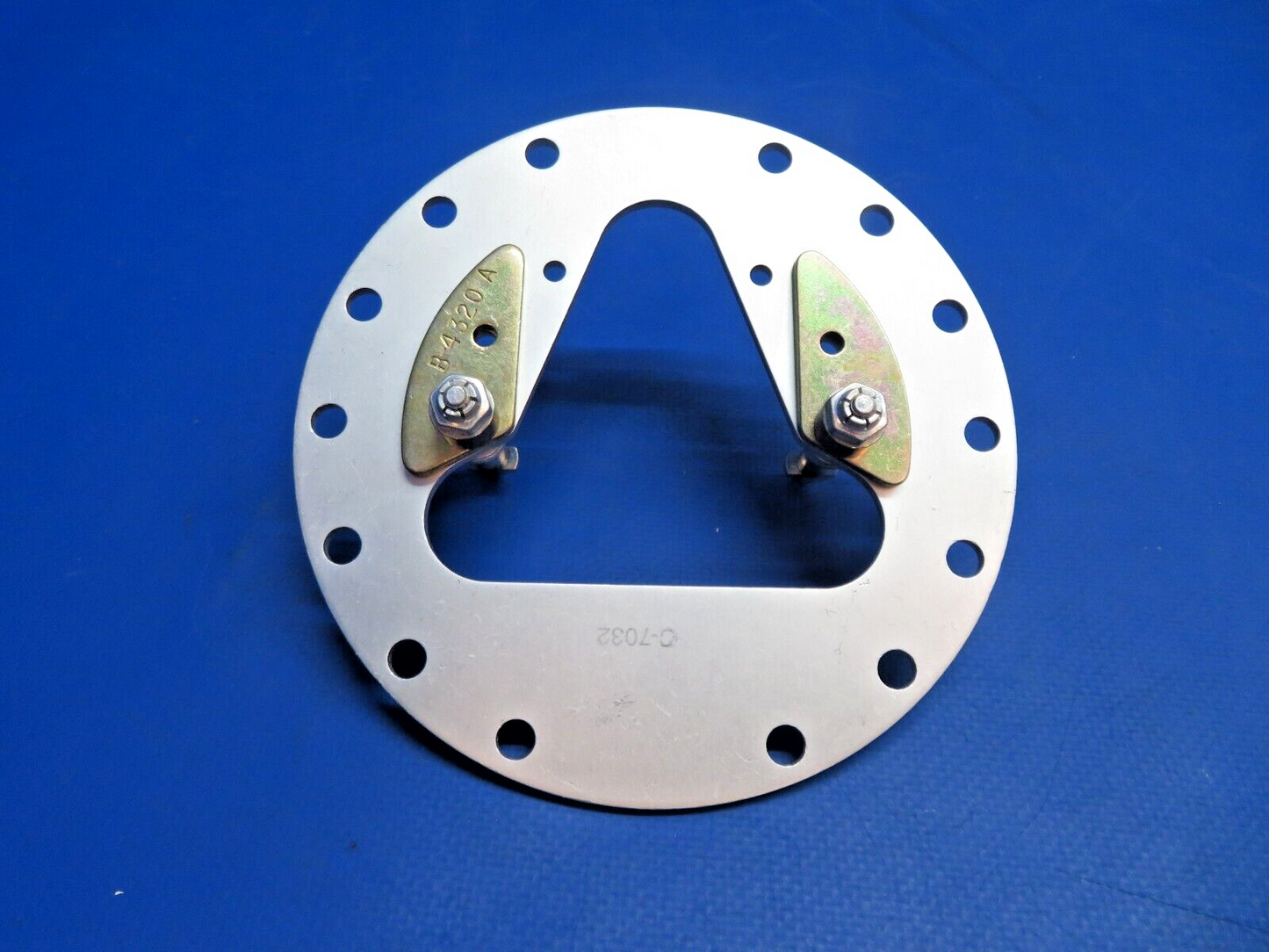 McCauley Plate Assy Propeller P/N C-7031-5 w/ 8130 NOS (0323-660)