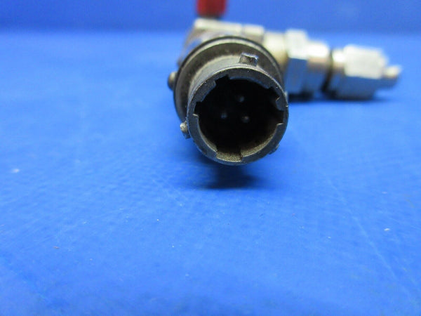 AiResearch Pressure Switch P/N 8G300 (1123-918)