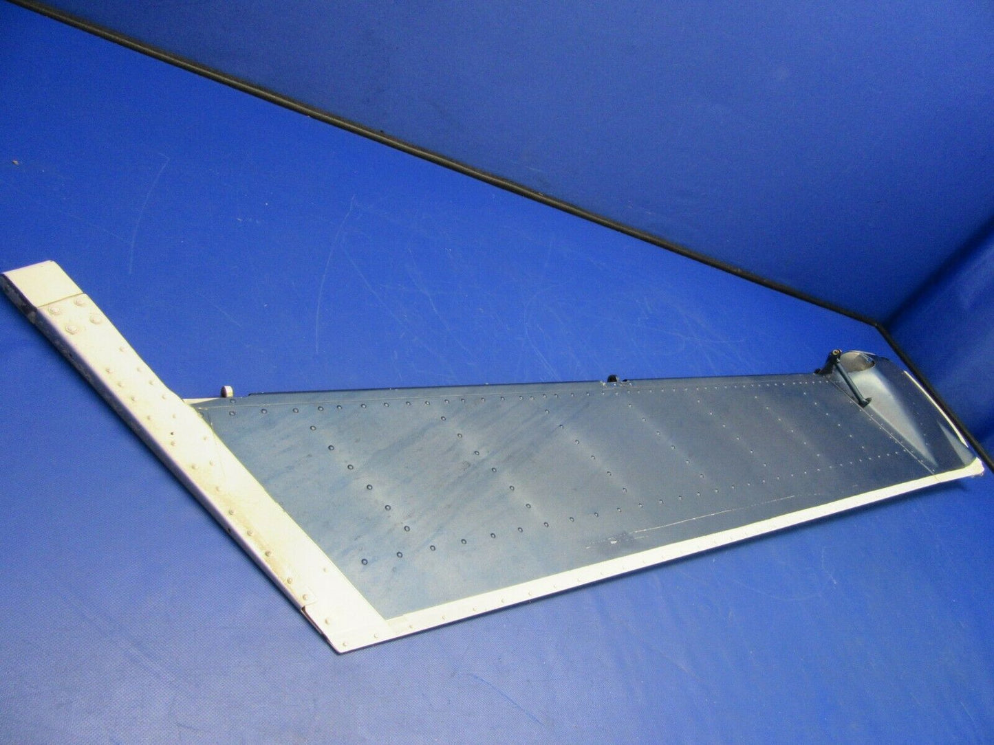 Mooney M20 / M20G Rudder Assembly w / Light P/N 460023-000 (0721-205)