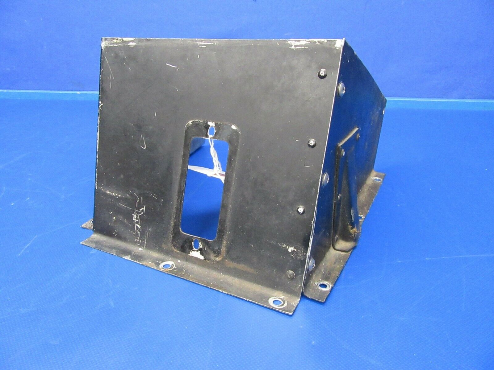 Beech 95-B55 Baron Control Console Box Assembly P/N 95-324006-606 (0220-283)