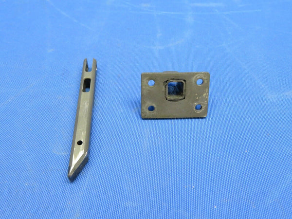 Cessna P210N / 210 Latch Pin & Guide Cabin Door P/N 2117127-1 (1020-158)