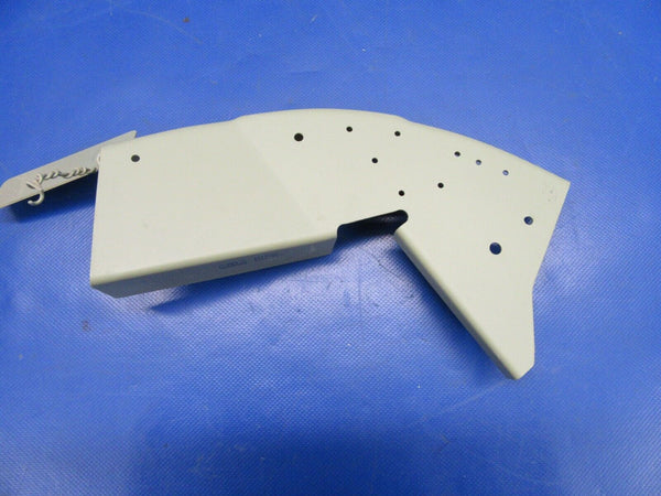 Cessna 210 Gusset RH Bulkhead Door Post NOS P/N 1213705-2 (0219-165)