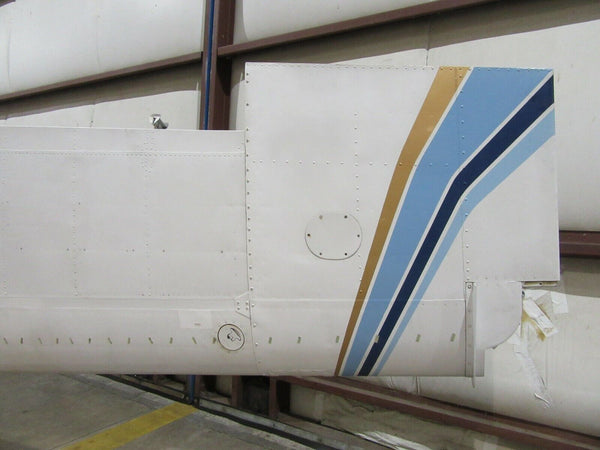 1974 Beech Baron E-55 Wing LH P/N 96-110005-703 (1119-02)