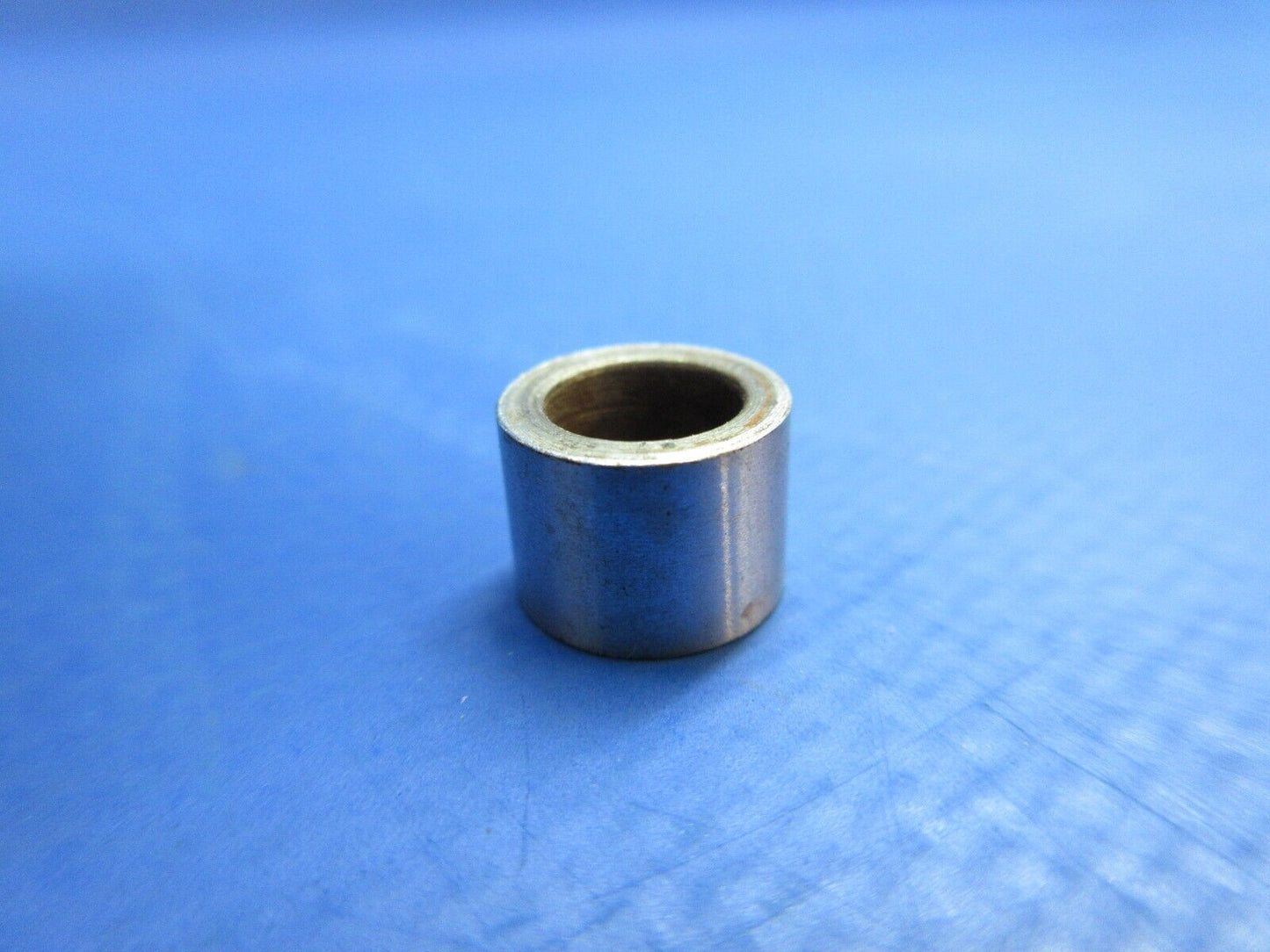 Beech Bushing P/N 50-524206 NOS (1023-799)