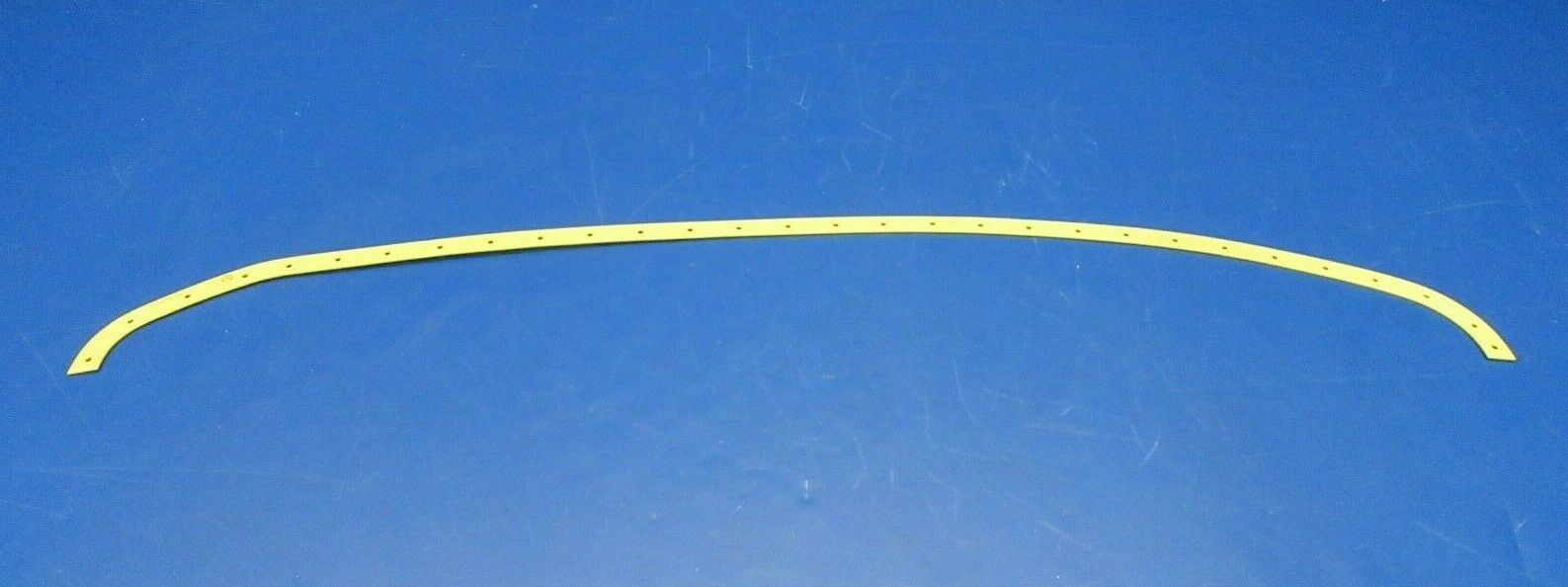 Hawker Beech Retainer P/N 45A30714-003 NOS (0419-182)