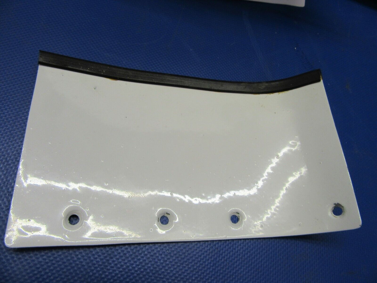 Cessna 210 / T210N Fillet & Fairing LH Wing P/N 121105-17 (0421-315)