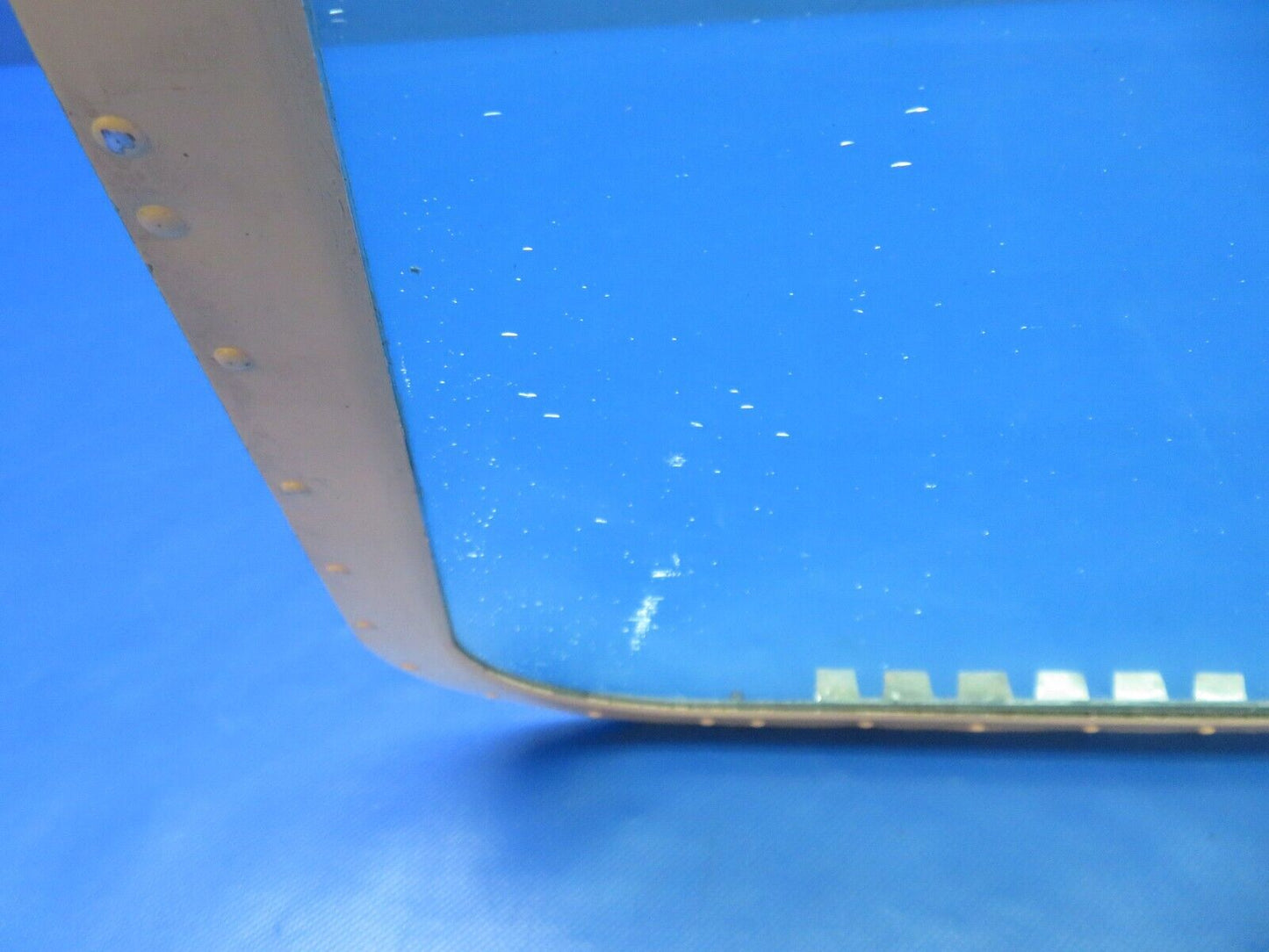 Cessna 337 / 337E Emergency Exit Window Assy P/N 1400057-25 (1223-314)