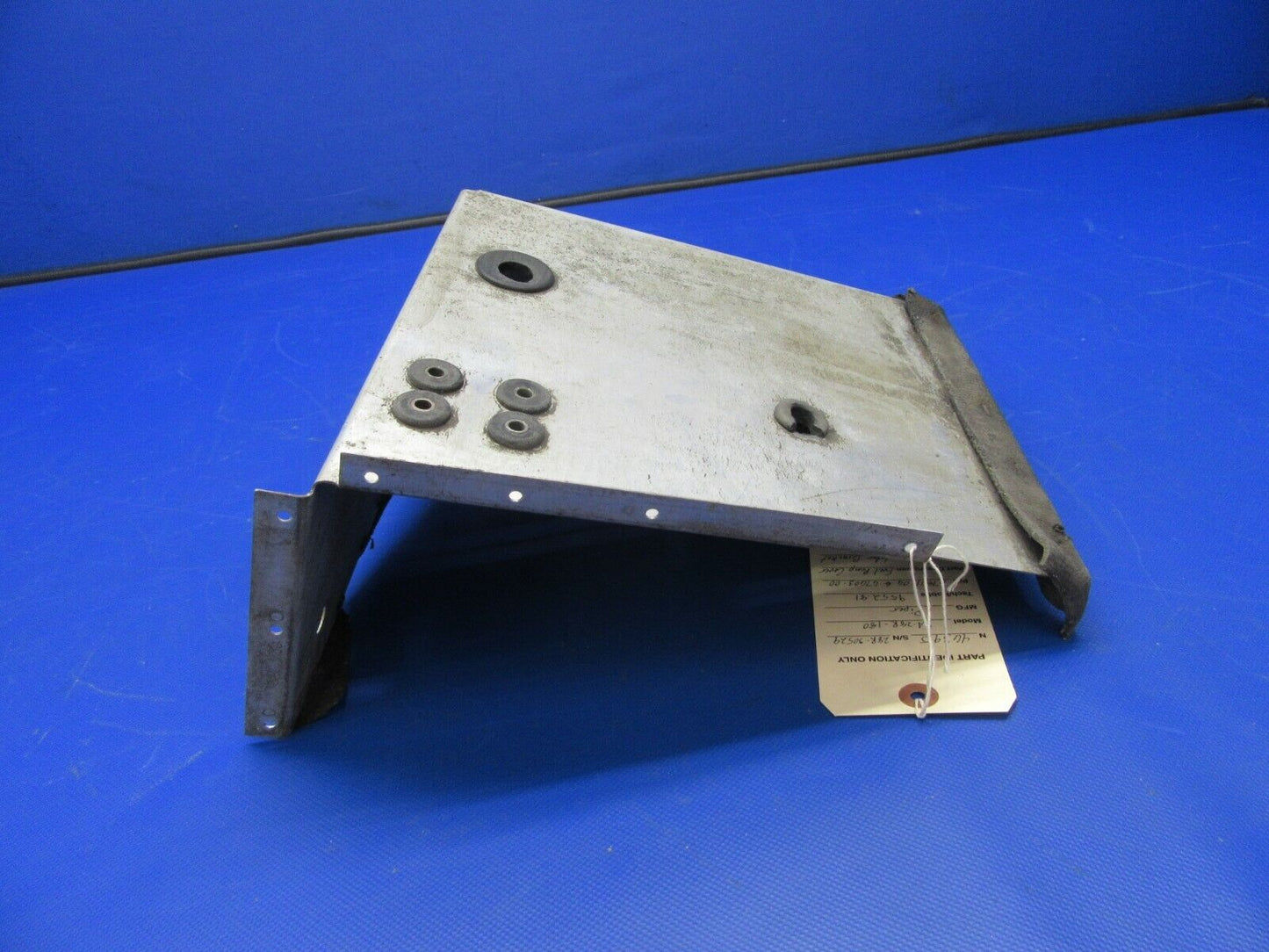 Piper Fuel Pump Cover Box & Gascolator Bracket 67881-006, 67603-000 (0621-608)