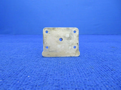 Cessna 310 Retainer LH Truss Drag Brace Assembly P/N 0842105-1 (0422-432)