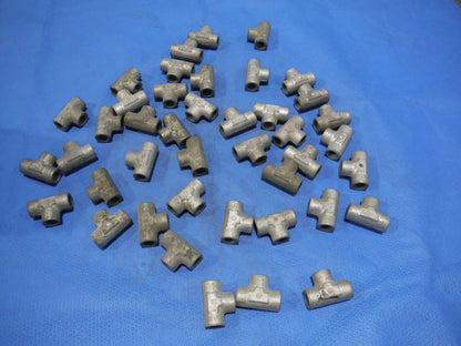 Tee, Brass,  Lot of 42  P/N AN917-2  (715-11)