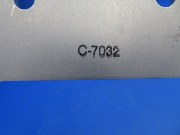 McCauley Plate - Propeller P/N C-7032 LOT OF 2 NOS (0323-659)