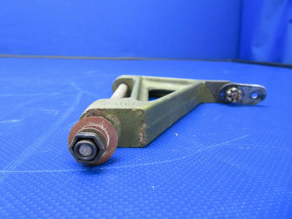 Beech 95-B55 Baron Arm Landing Gear Actuator P/N 45-815116-2 (0721-763)