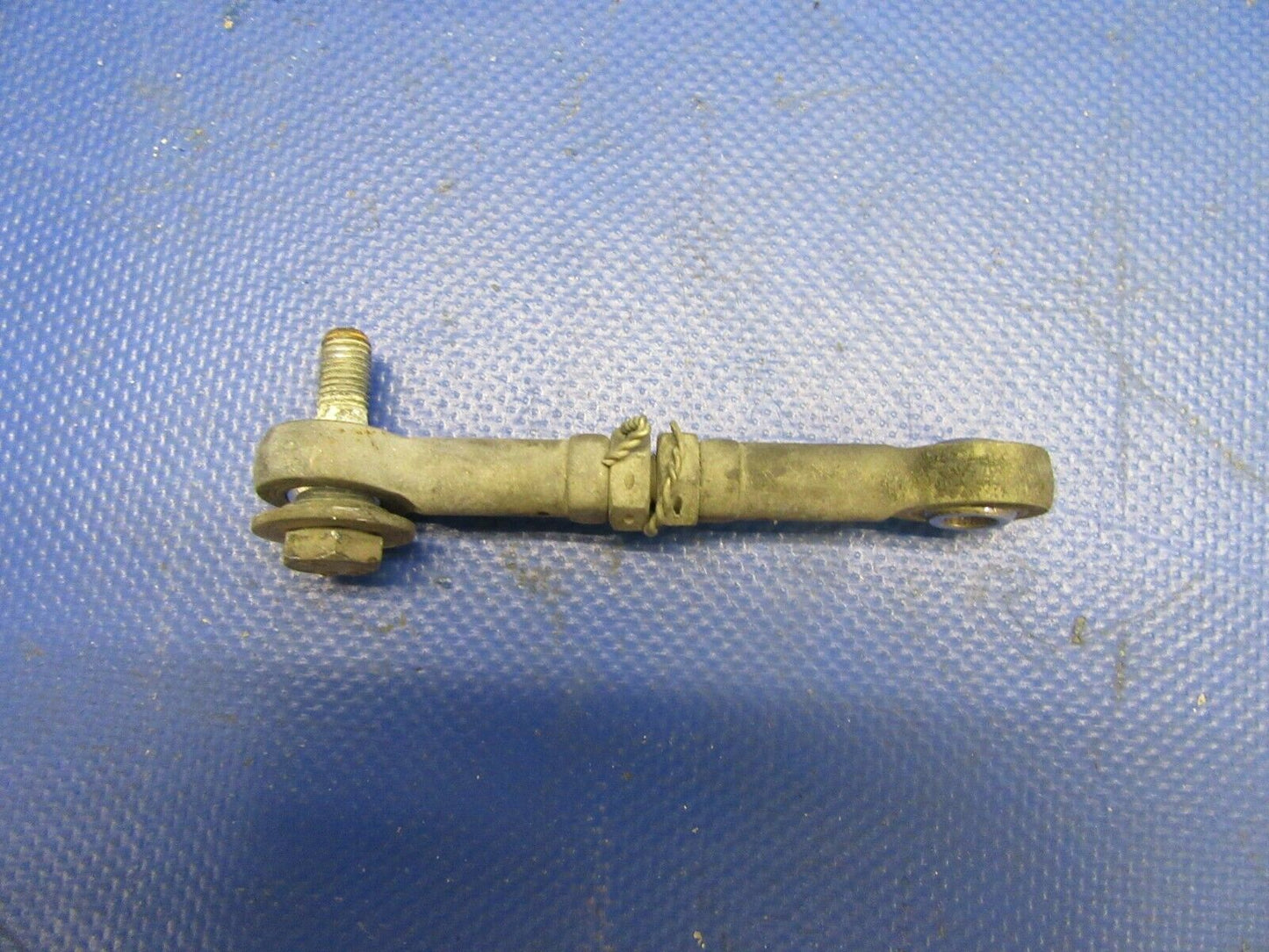 Cirrus SR22 Flap Control Rod P/N 11314-004, 10659-002 (0921-450)